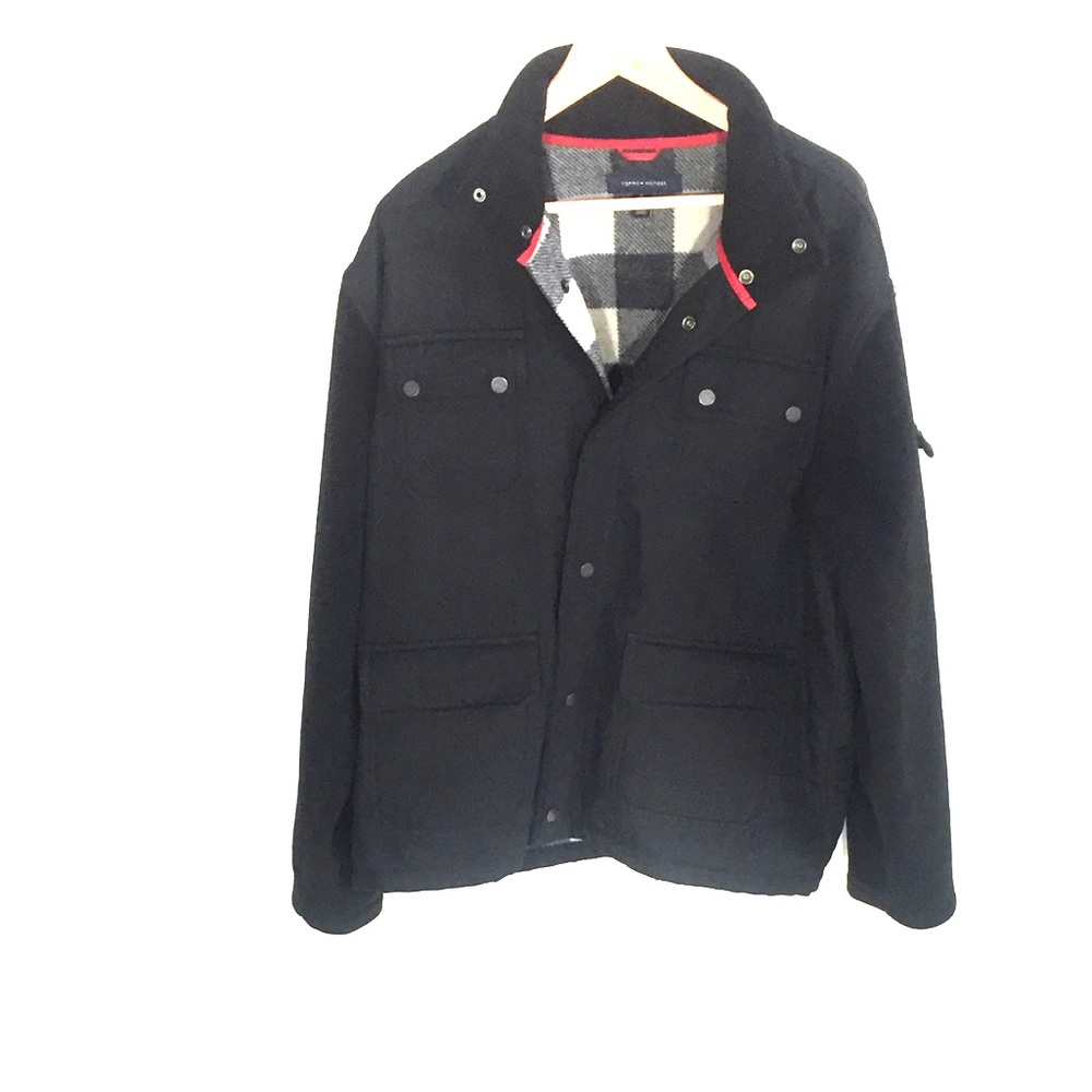 Tommy Hilfiger four pocket button up jacket.
